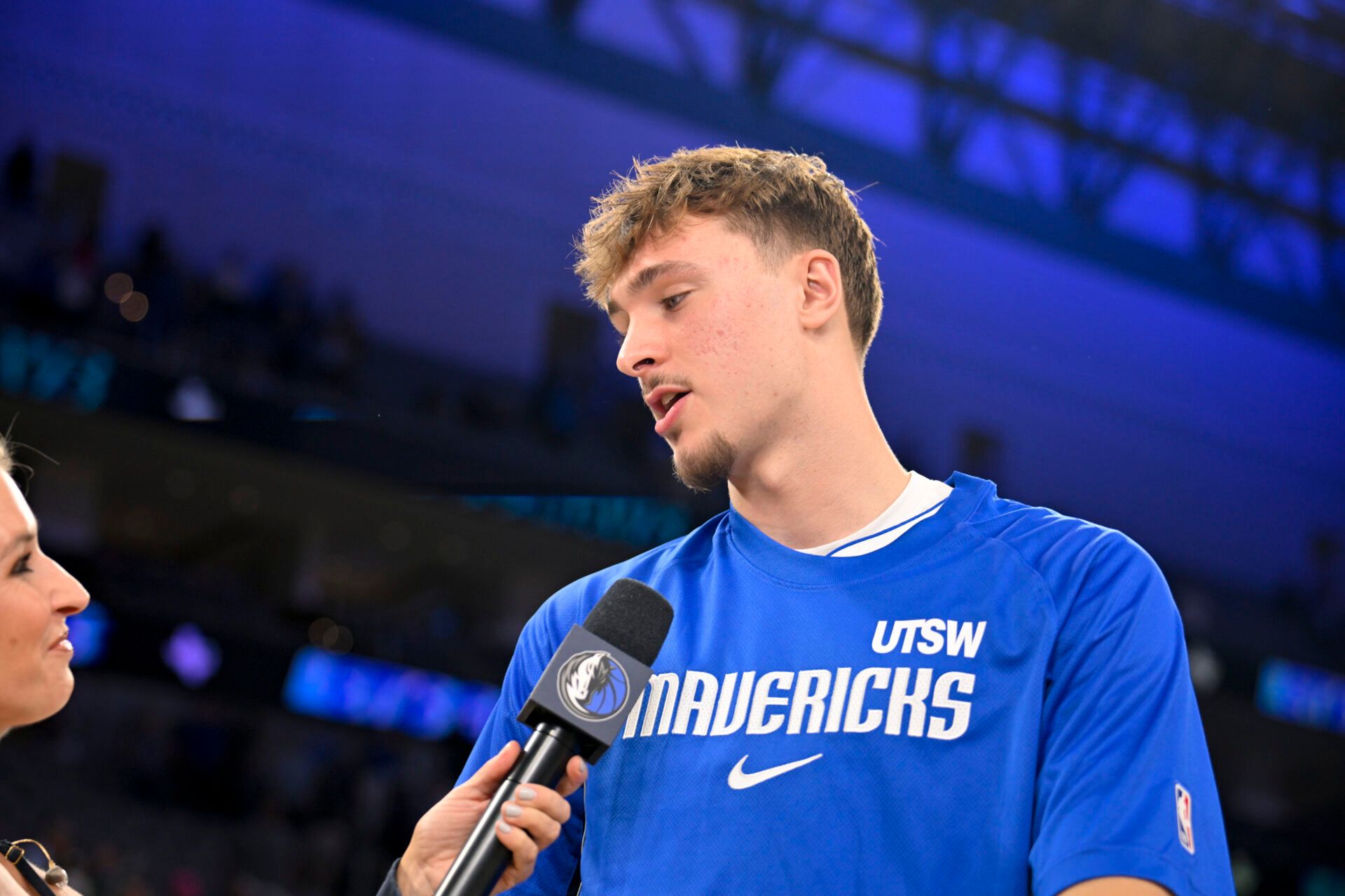 Dallas Mavericks forward Cooper Flagg (32) is interviewed after the game against the Oklahoma City Thunder during the second half at Dickie's Arena.