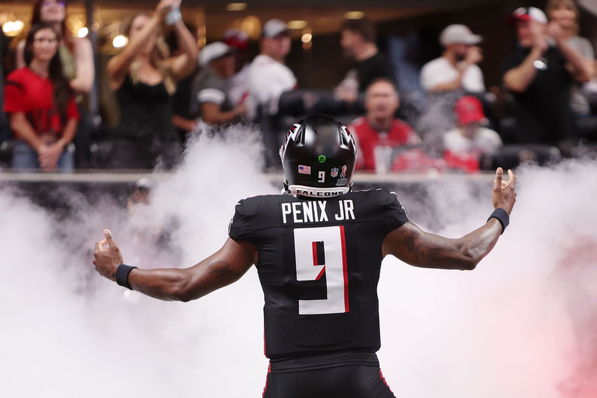 Michael Penix Jr.'s Fiancée Olivia Shares 2-Word Message About Falcons ...
