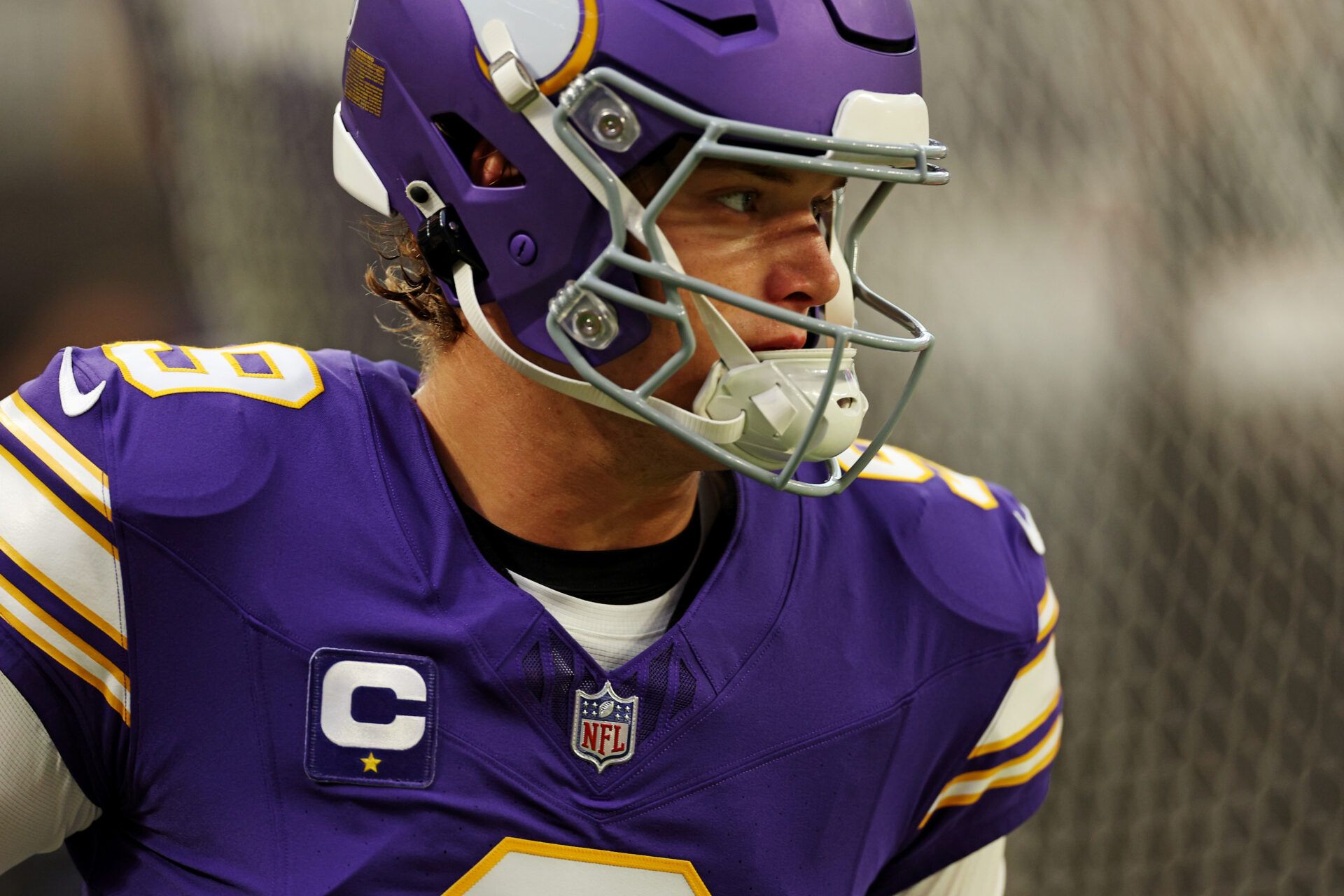 Minnesota Vikings quarterback J.J. McCarthy (9) takes the field before the game against Atlanta Falcons at U.S. Bank Stadium.