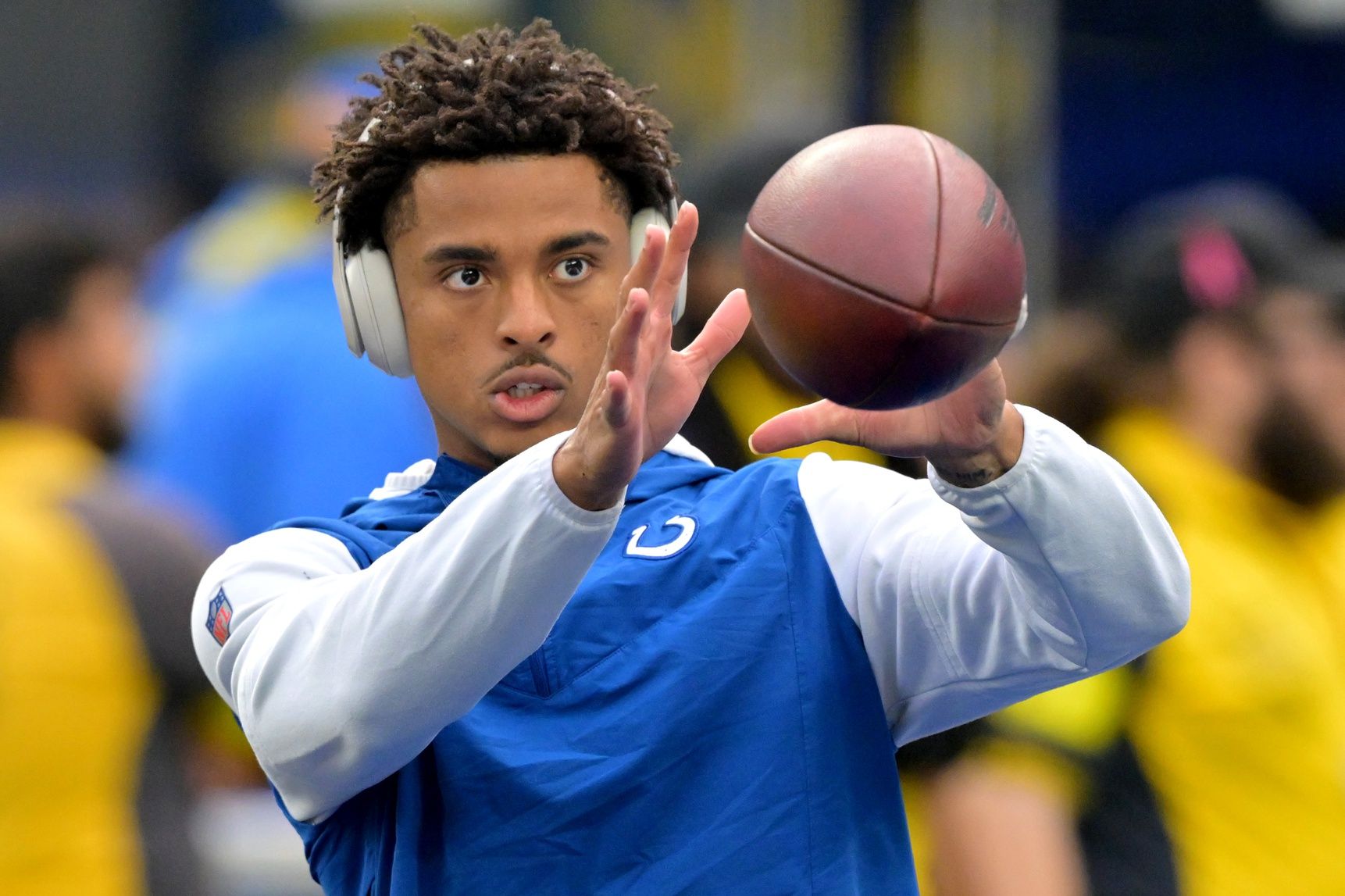 Indianapolis Colts wide receiver Josh Downs (1) warms up prior to the game against the Los Angeles Rams at SoFi Stadium.