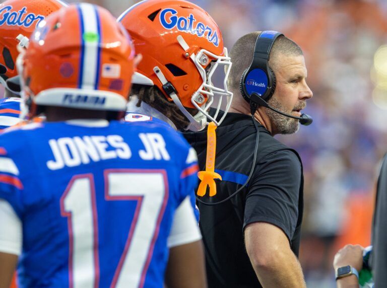 Florida head coach Billy Napier calls time out during the second half an NCAA football game in Gainesville, FL on Saturday, October 4, 2025. [Alan Youngblood/Gainesville Sun]