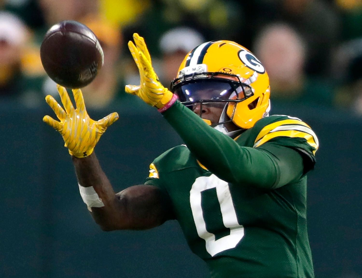 Green Bay Packers wide receiver Matthew Golden (0) catches a fourth quarter first down pass against the Cincinnati Bengals on Sunday, October 12, 2025, at Lambeau Field in Green Bay, Wis.Green Bay defeated Cincinnati 27-18.
Wm. Glasheen USA TODAY NETWORK-Wisconsin
