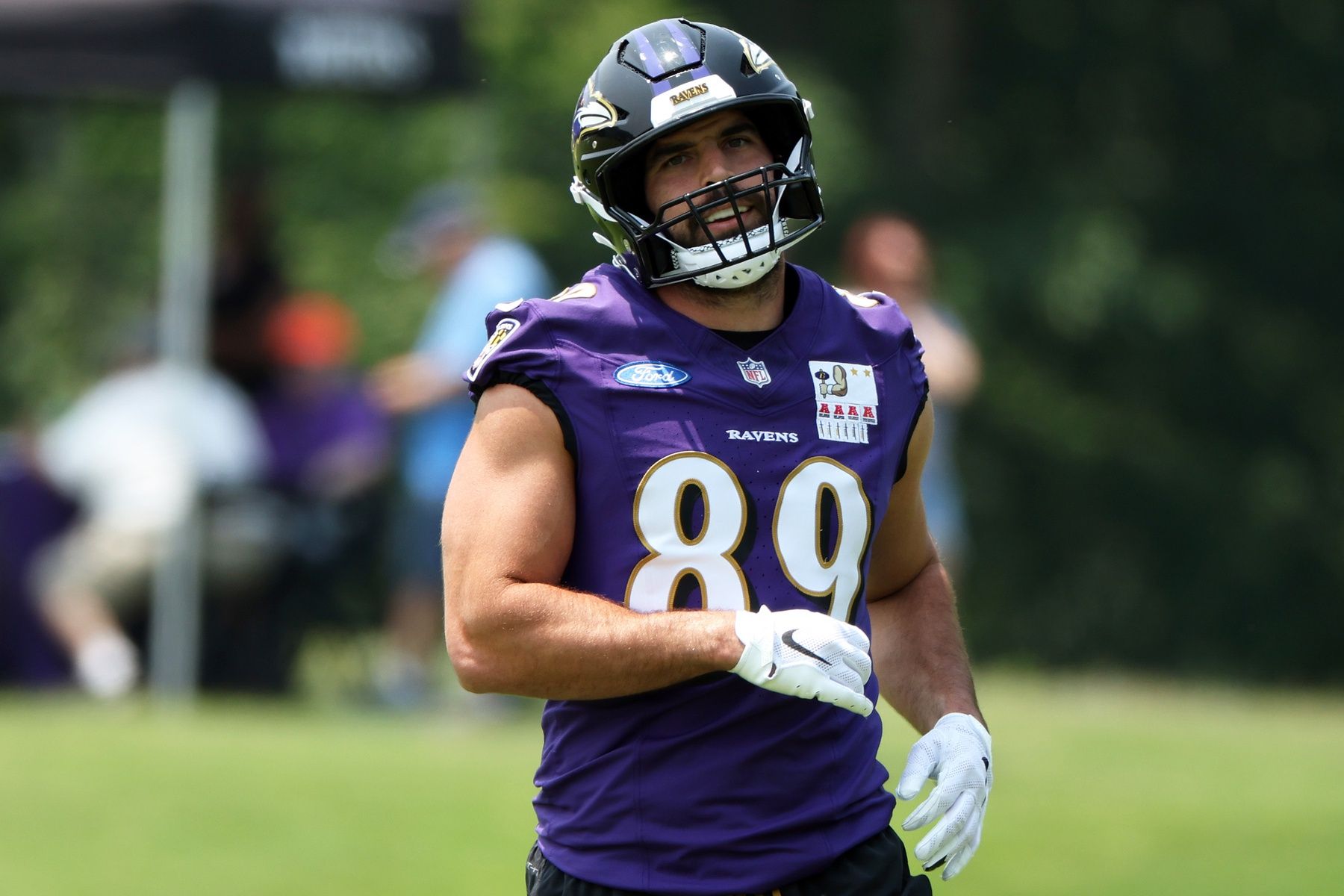 Baltimore Ravens tight end Mark Andrews (89) looks on during an NFL OTA at Under Armour Performance Center.