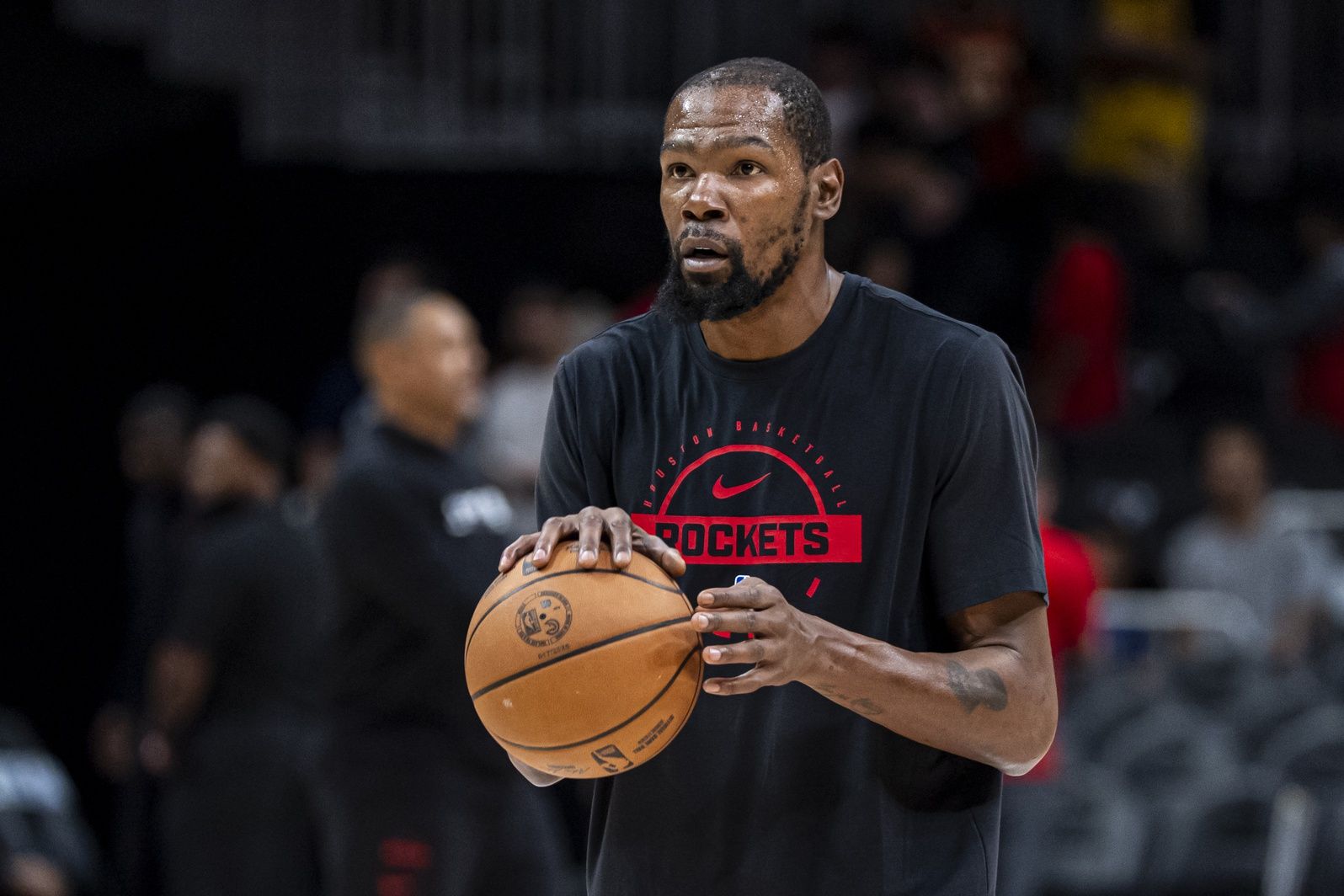 Houston Rockets forward Kevin Durant (7) warms up prior to the game against the Atlanta Hawks at State Farm Arena.