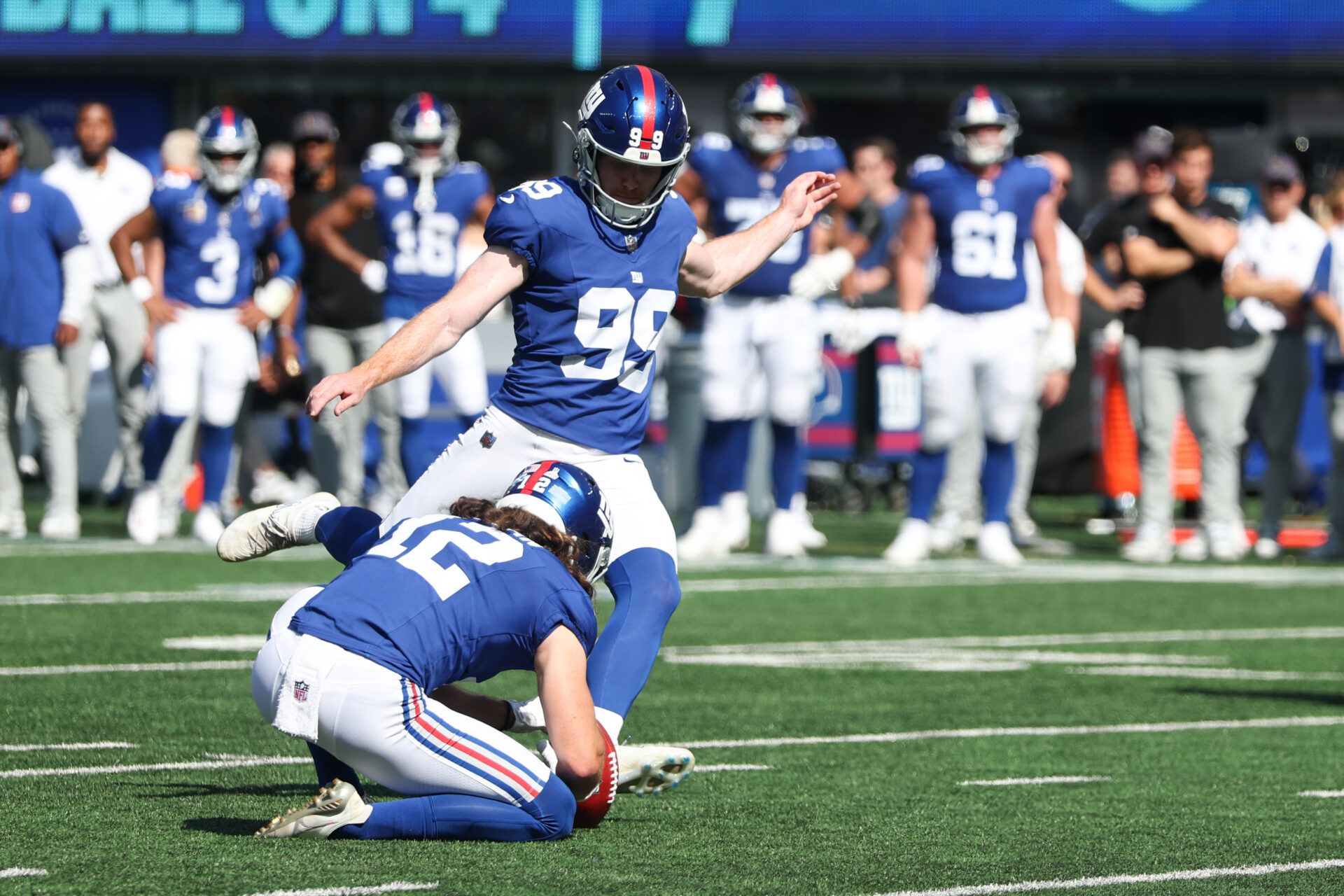 New York Giants place kicker Jude McAtamney (99) kicks a field goal during the second quarter against the Los Angeles Chargers at MetLife Stadium.