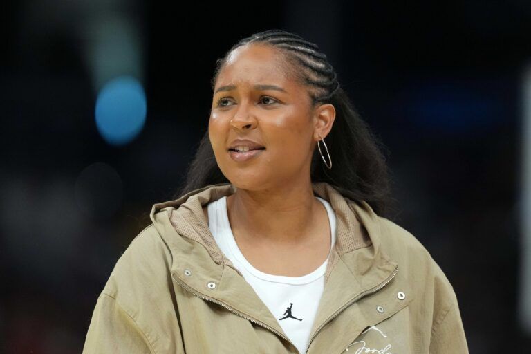 Maya Moore attends the national championship of the women's 2025 NCAA tournament at Amalie Arena.