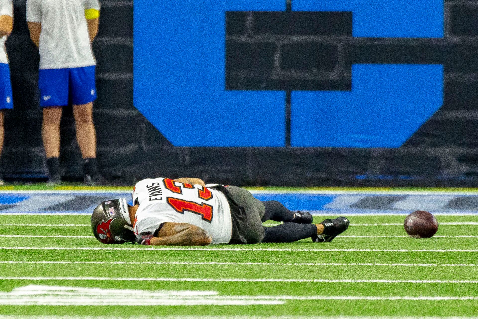 Tampa Bay Buccaneers wide receiver Mike Evans (13) lays on the turf after an injury against the Detroit Lions during the first half at Ford Field.