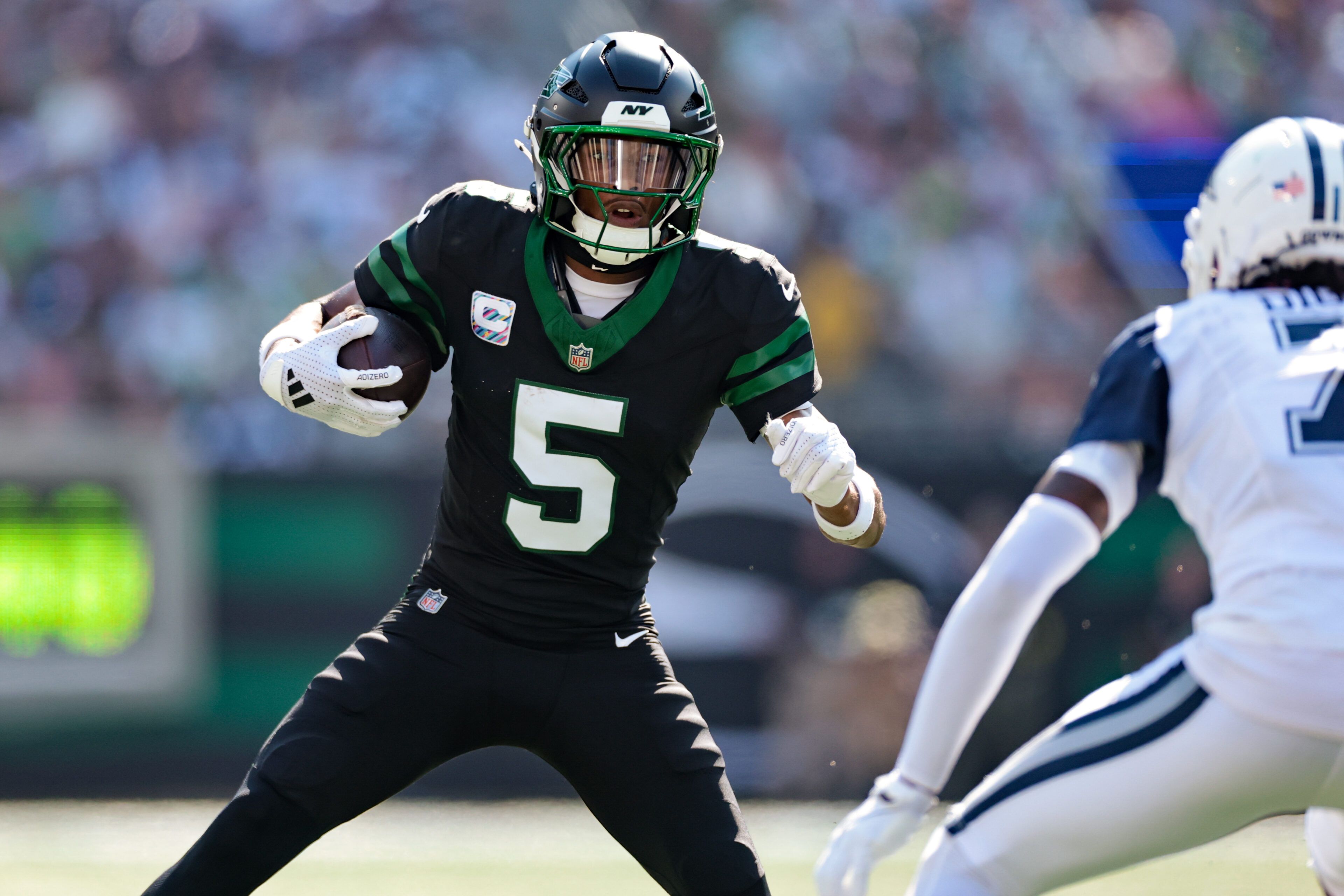 Is Garrett Wilson a must-start this week?