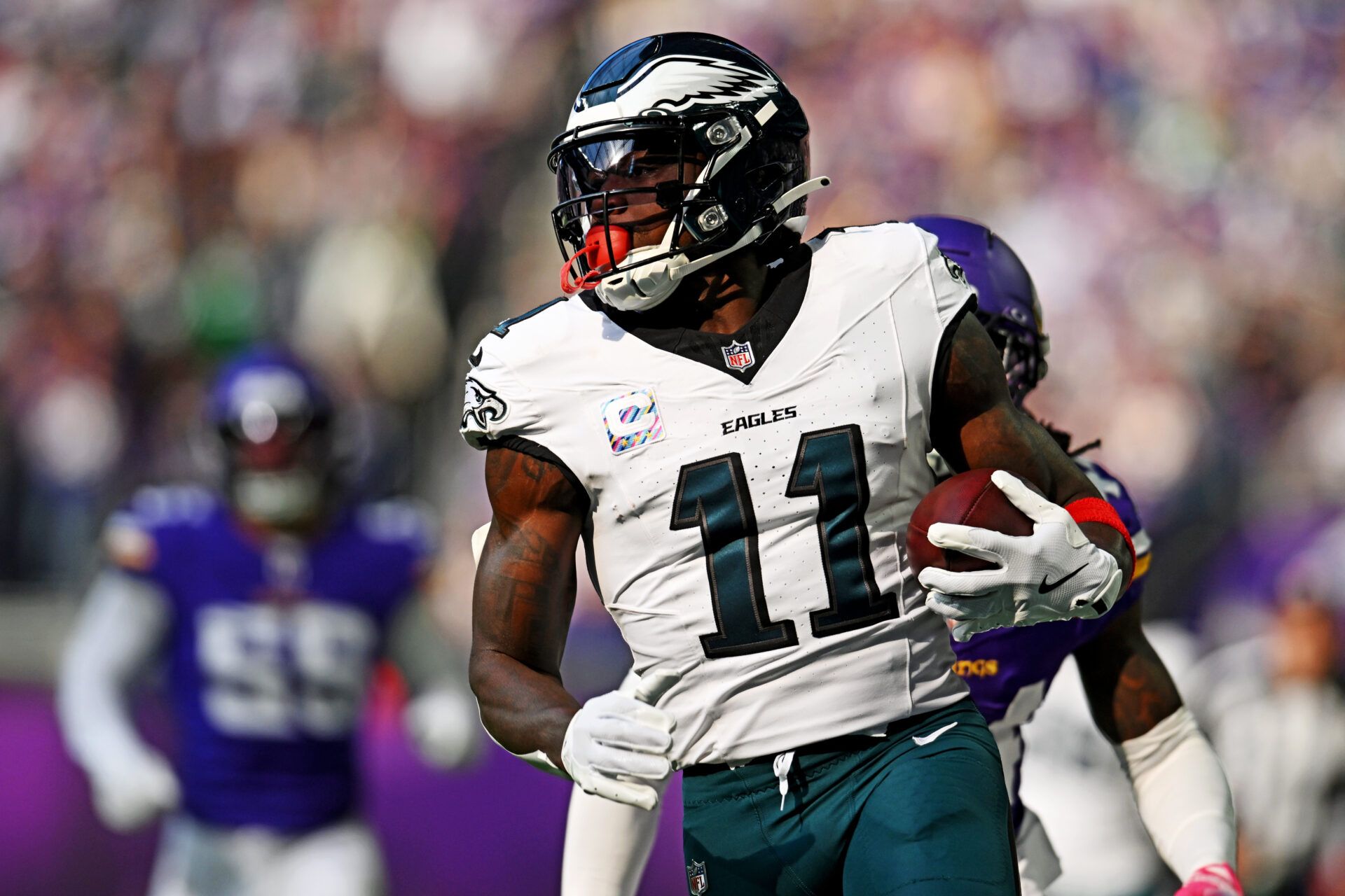 Philadelphia Eagles wide receiver A.J. Brown (11) makes a catch during the first half against the Minnesota Vikings at U.S. Bank Stadium.