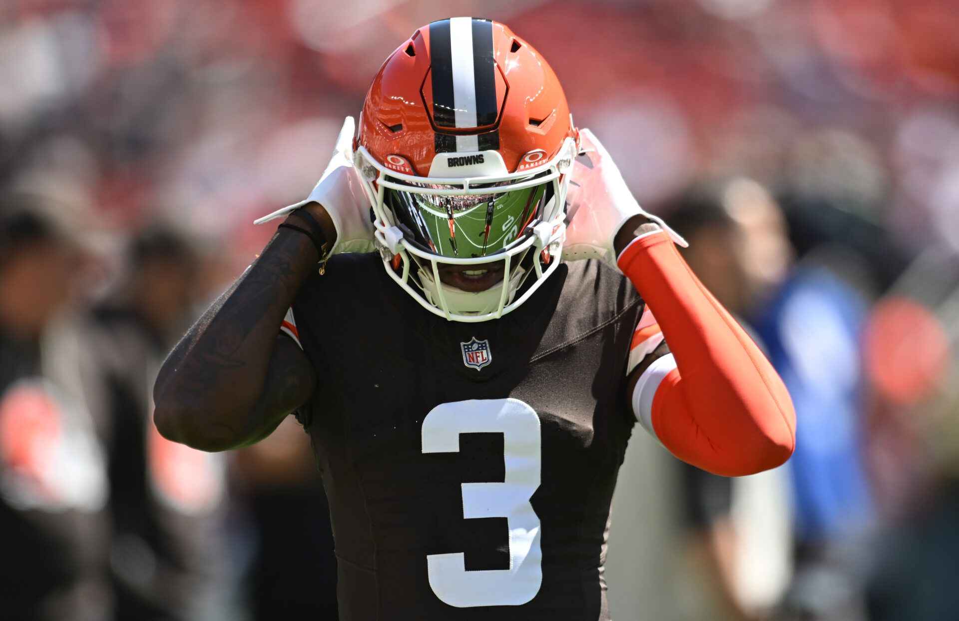 Cleveland Browns wide receiver Jerry Jeudy (3) warms up before a game against the Cincinnati Bengals at Huntington Bank Field.