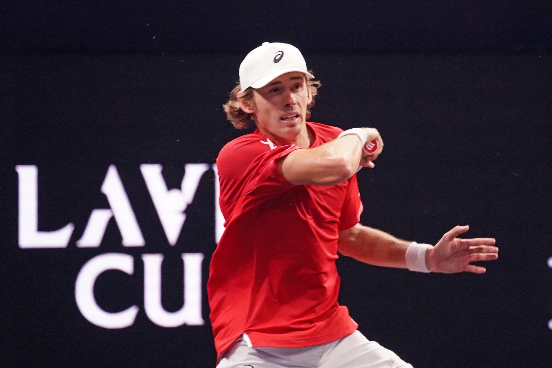 Team World player Alex de Minaur returns a shot against Team Europe player Jakub Mensik during the Laver Cup at Chase Center.