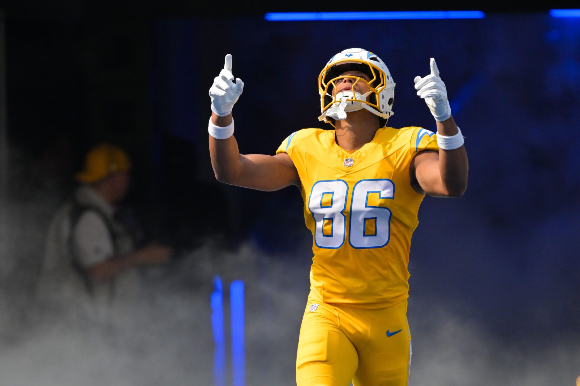 Los Angeles Chargers tight end Oronde Gadsden (86) enters the field before the game against the Indianapolis Colts at SoFi Stadium.