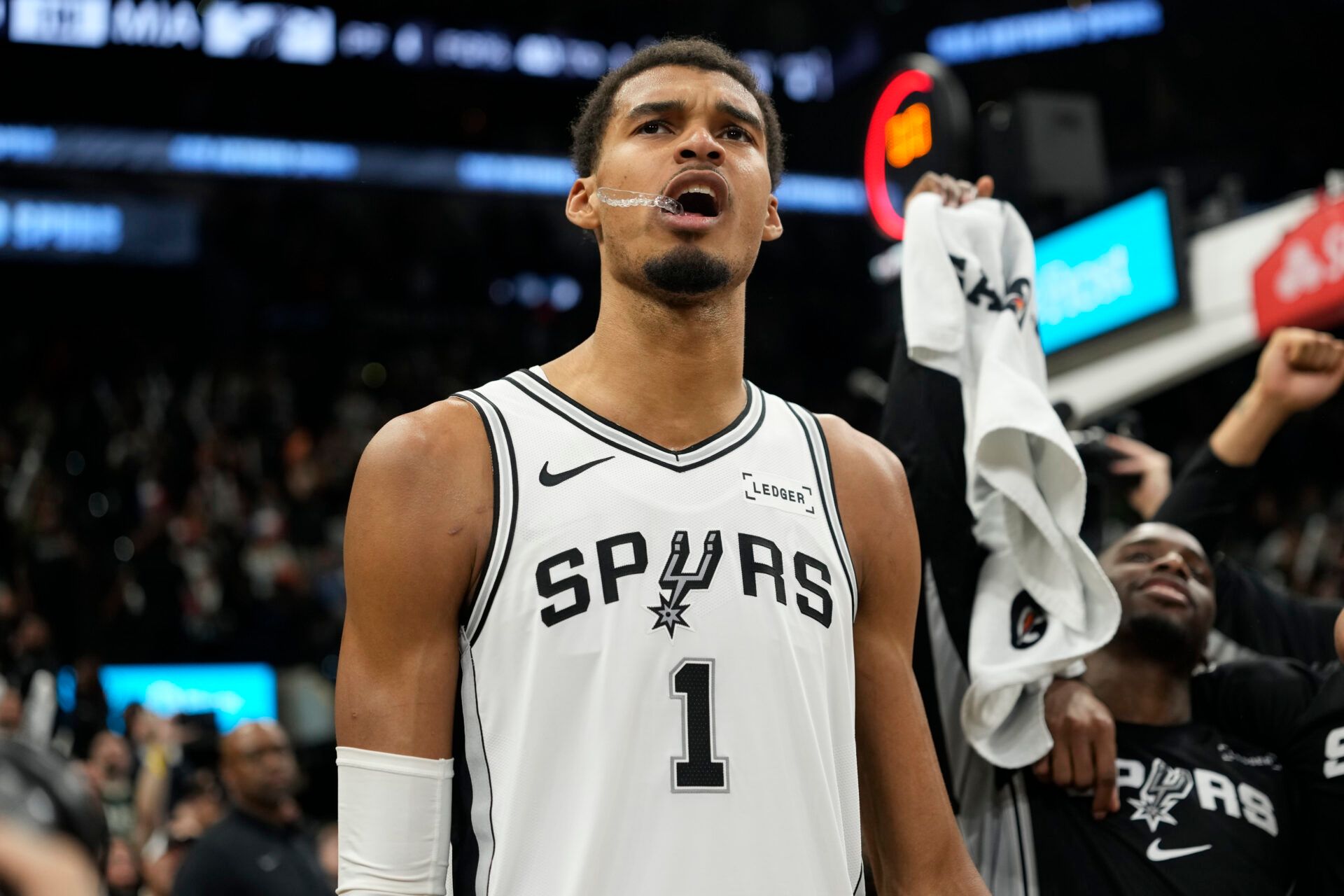 San Antonio Spurs Victor Wembanyama 30 15 stat The Tactical Alchemy: How Wembanyama’s 7-Foot Frame Warped OKC’s Offense