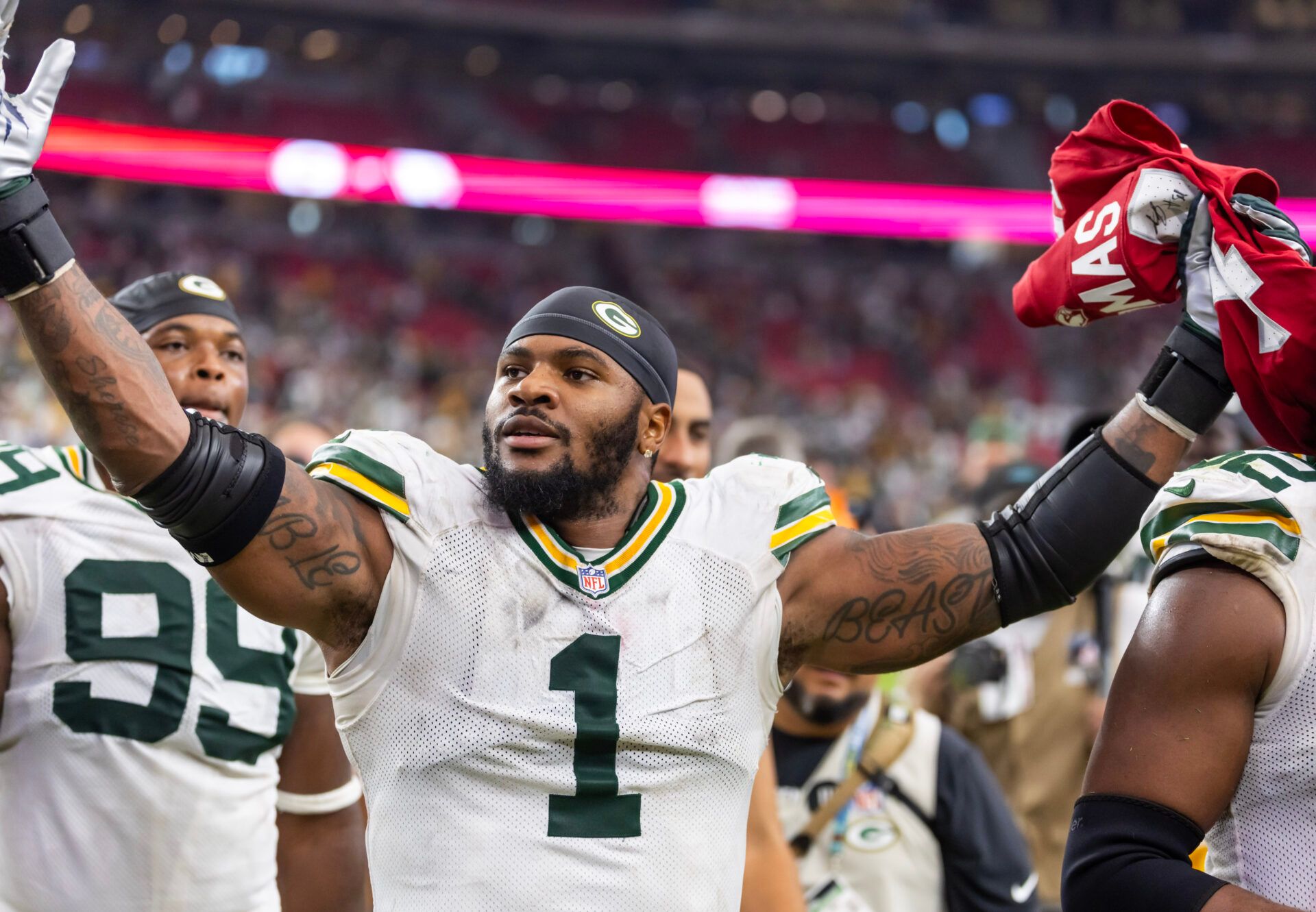 Green Bay Packers defensive lineman Micah Parsons (1) against the Arizona Cardinals at State Farm Stadium.
