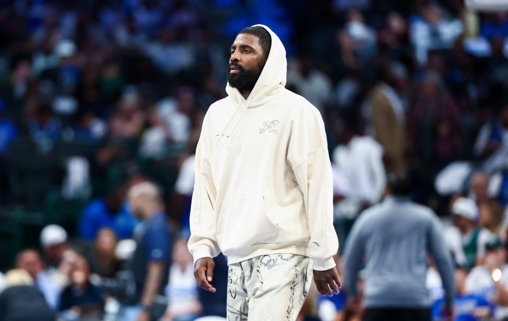NBA Insider Drops Devastating Update On Kyrie Irving’s ACL Injury