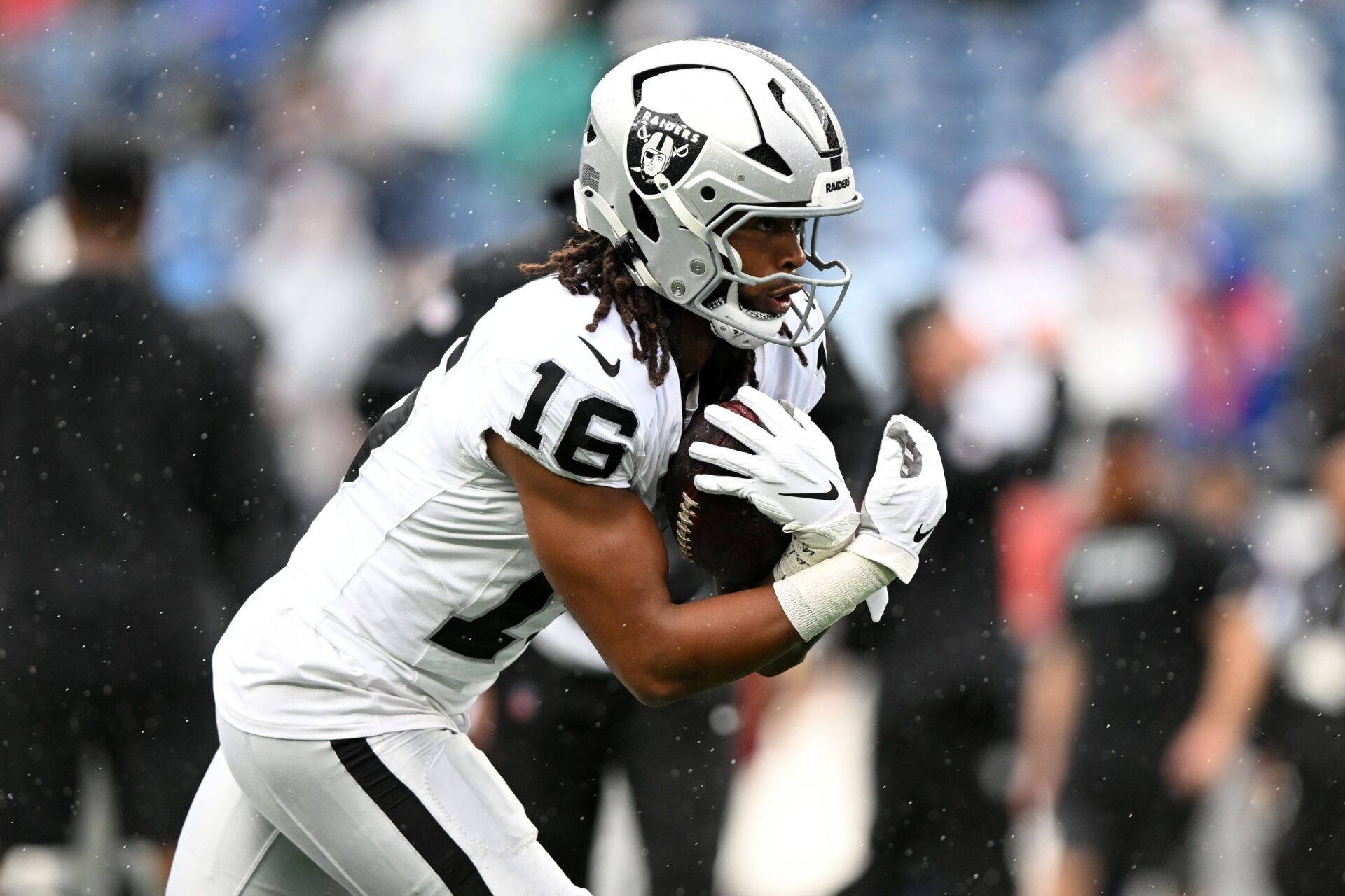 Las Vegas Raiders wide receiver Jakobi Meyers (16) practices before the game at Gillette Stadium.