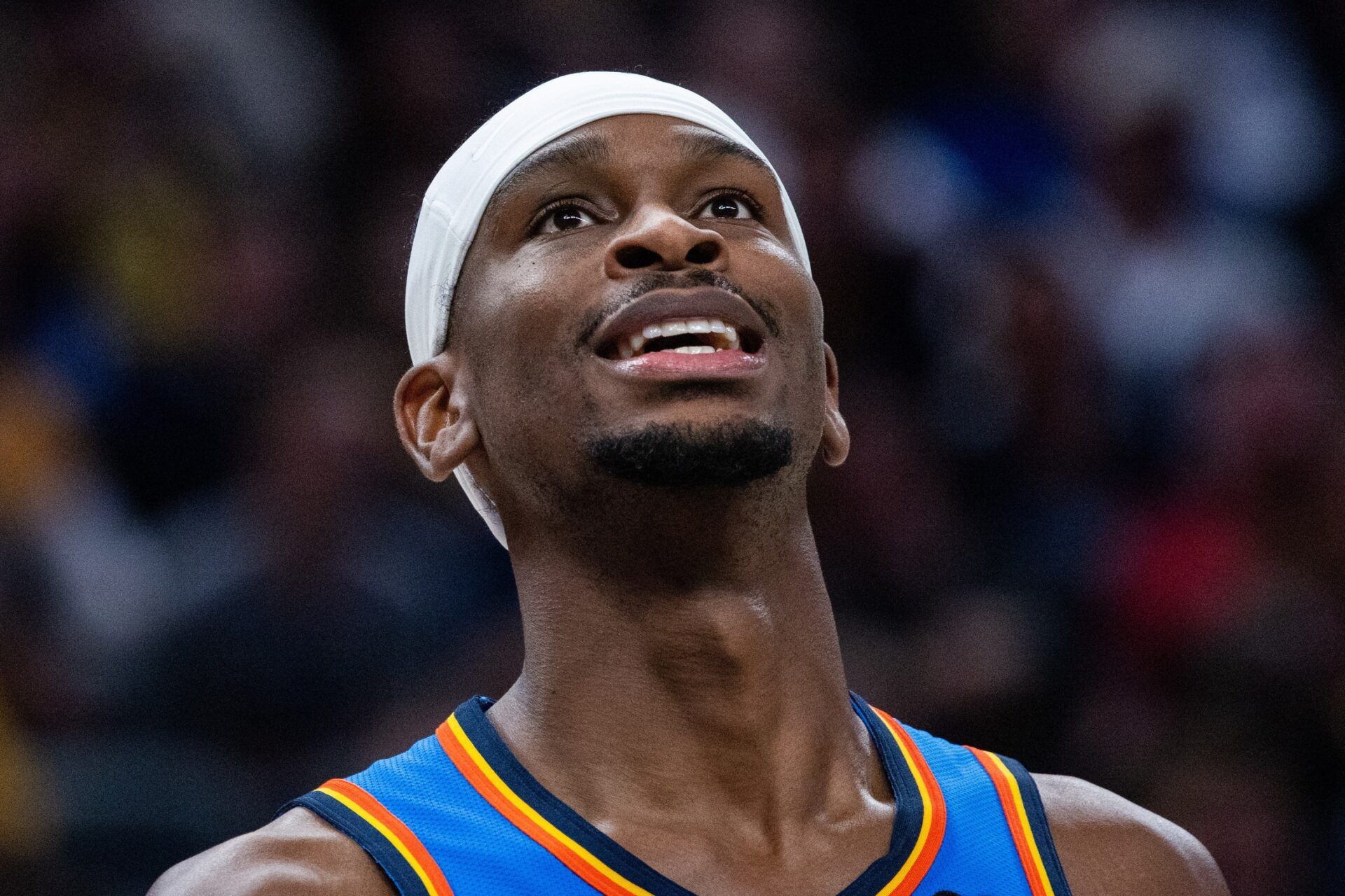Oklahoma City Thunder guard Shai Gilgeous-Alexander (2) in the first half against the Indiana Pacers at Gainbridge Fieldhouse.