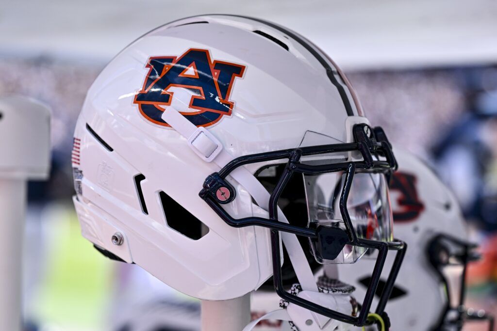 $29M Coach Climbs Up Among the Favorites to Be Next Auburn Head