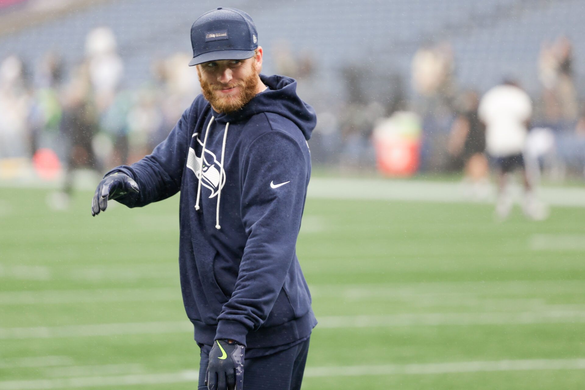 Seattle Seahawks wide receiver Cooper Kupp (10) warms up on before the game against the New Orleans Saints at Lumen Field.