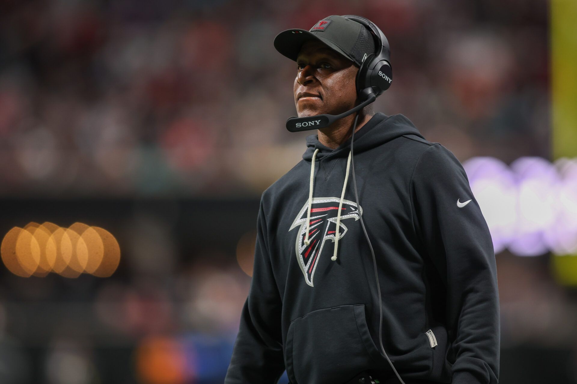 Atlanta Falcons head coach Raheem Morris on the sideline against the Miami Dolphins in the first quarter at Mercedes-Benz Stadium.