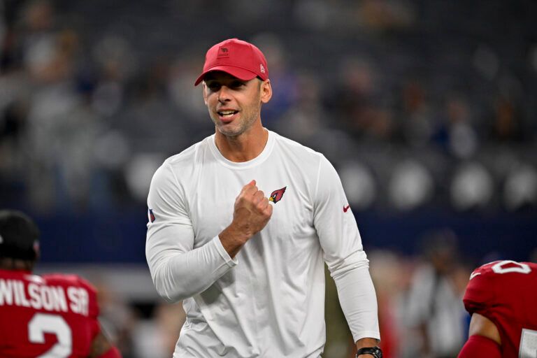 Arizona Cardinals head coach Jonathan Gannon before the game between the Dallas Cowboys and the Arizona Cardinals at AT&T Stadium.
