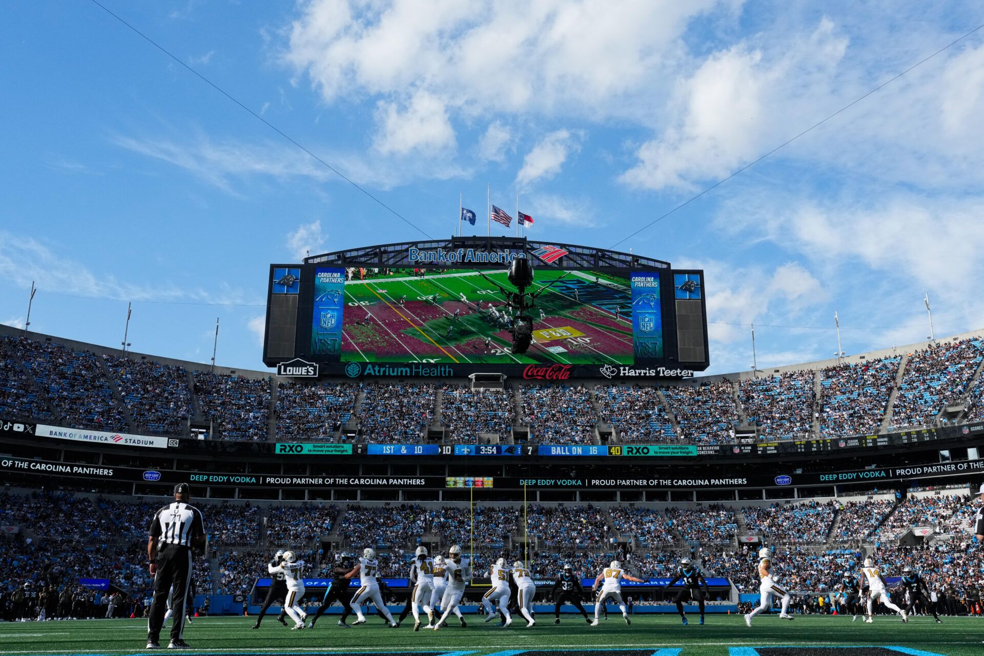 A general view of Bank of America Stadium during the second quarter between the Carolina Panthers and the New Orleans Saints.