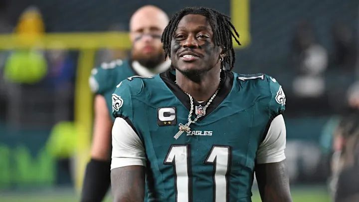 A.J. Brown Calls Out Eagles’ Offense, Explains His ‘Frustration’ in Passionate Rant