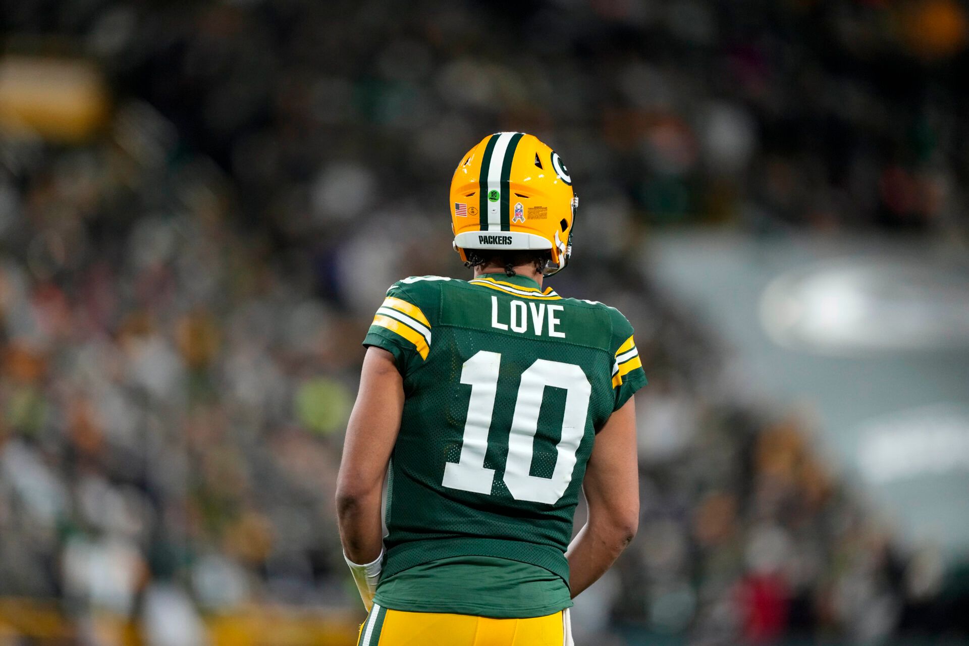 Green Bay Packers quarterback Jordan Love (10) during the game against the Philadelphia Eagles at Lambeau Field.