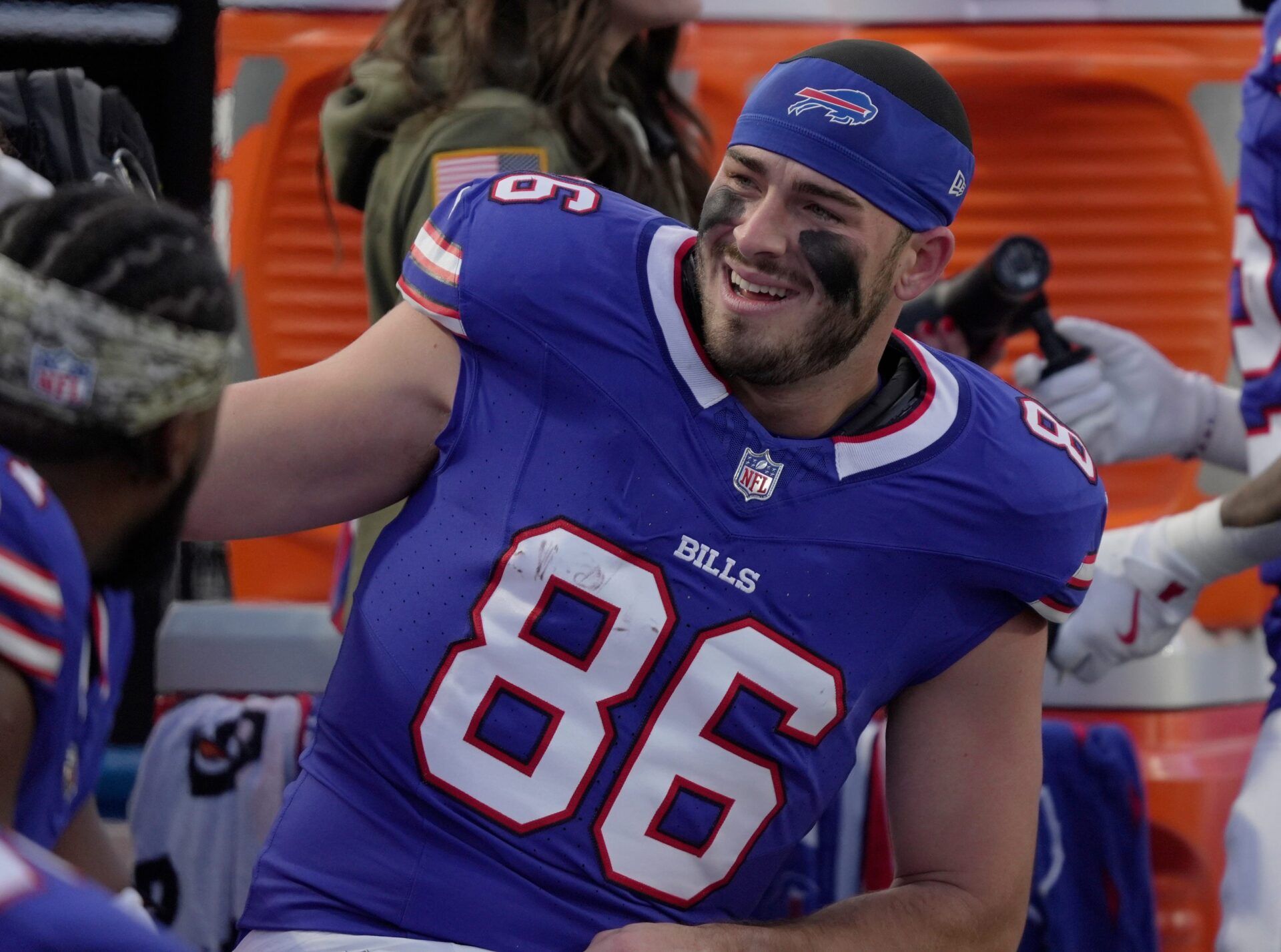 Buffalo Bills tight end Dalton Kincaid is all smiles after scoring a touchdown early in the first quarter against the Kansas City Chiefs at Highmark Stadium in Orchard Park on Nov. 2, 2025.
