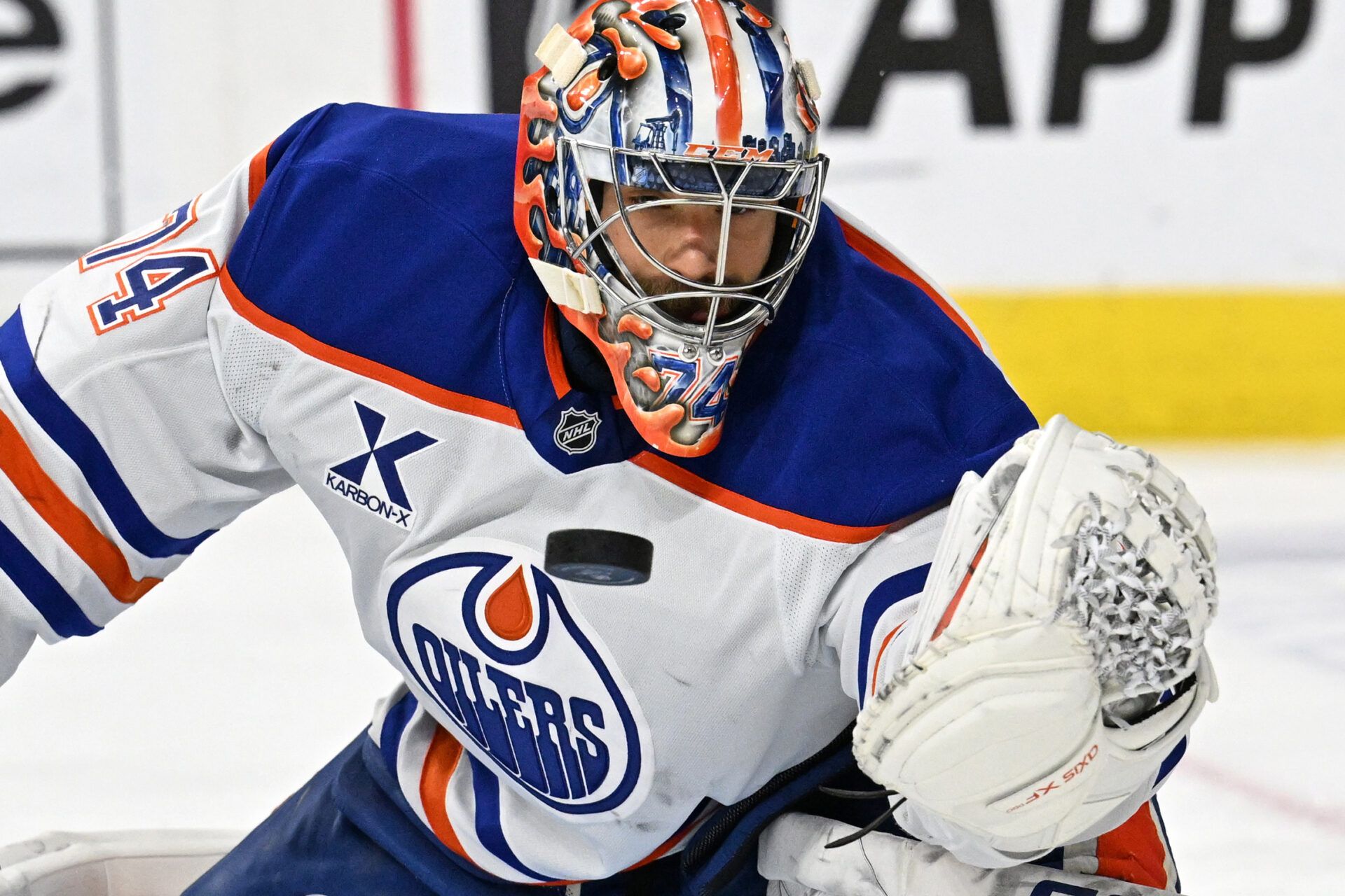 Edmonton Oilers goaltender Stuart Skinner (74) makes a save against the Philadelphia Flyers during the first period at Xfinity Mobile Arena.