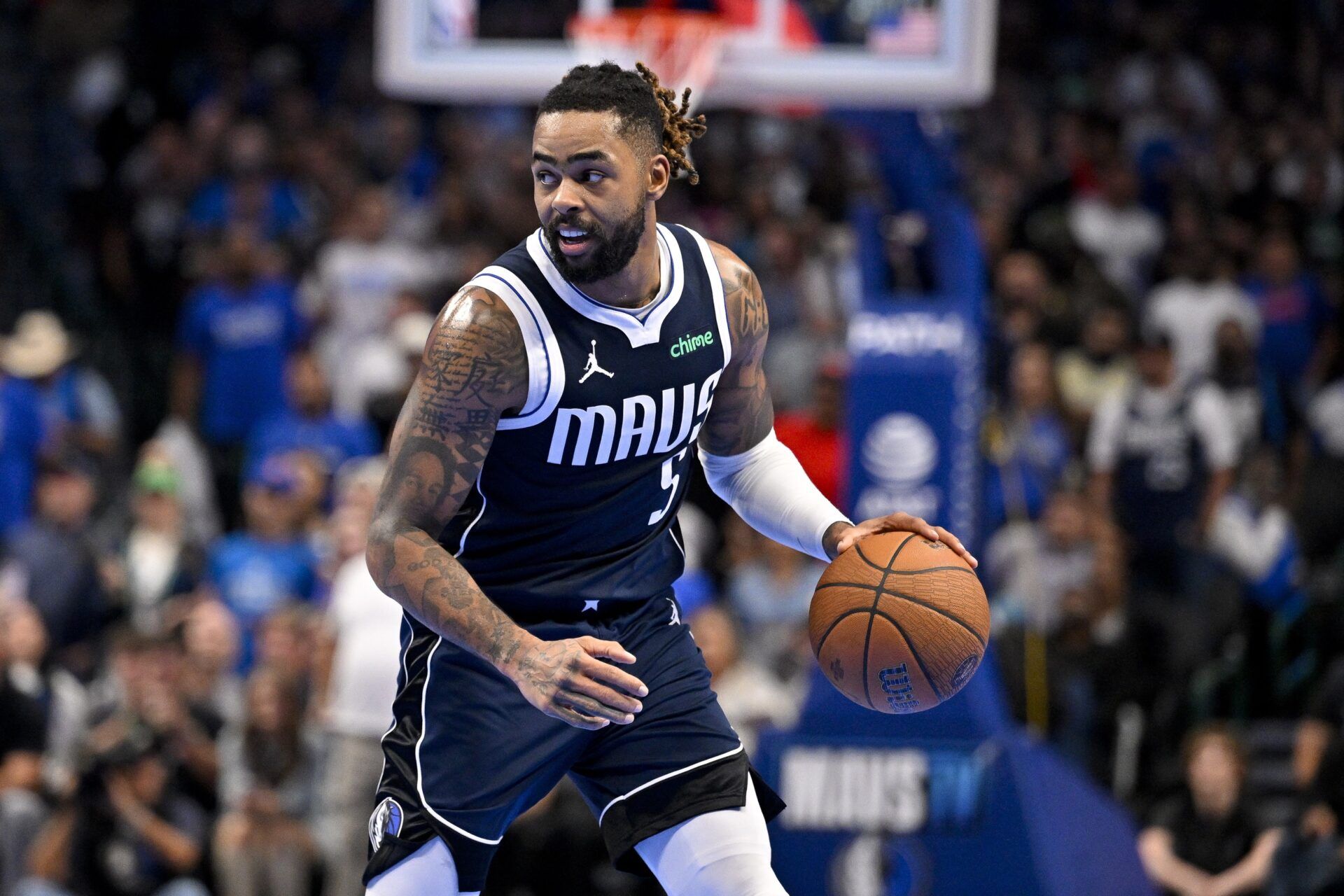 D’Angelo Russell Sets the Record Straight About His Role While Coming Off the Bench For Mavericks