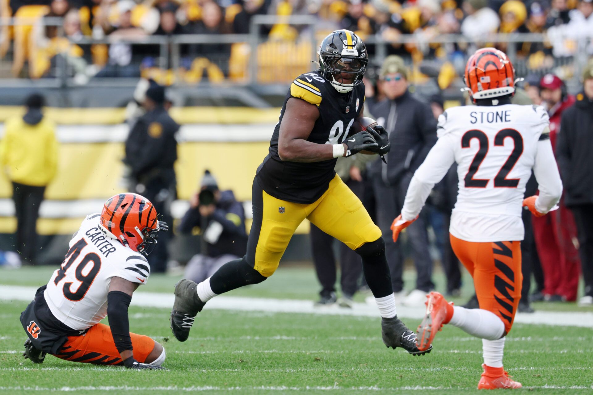 I Want To Fight Darnell Washington' -- Bengals Legend Takes Light Jab at Steelers TE