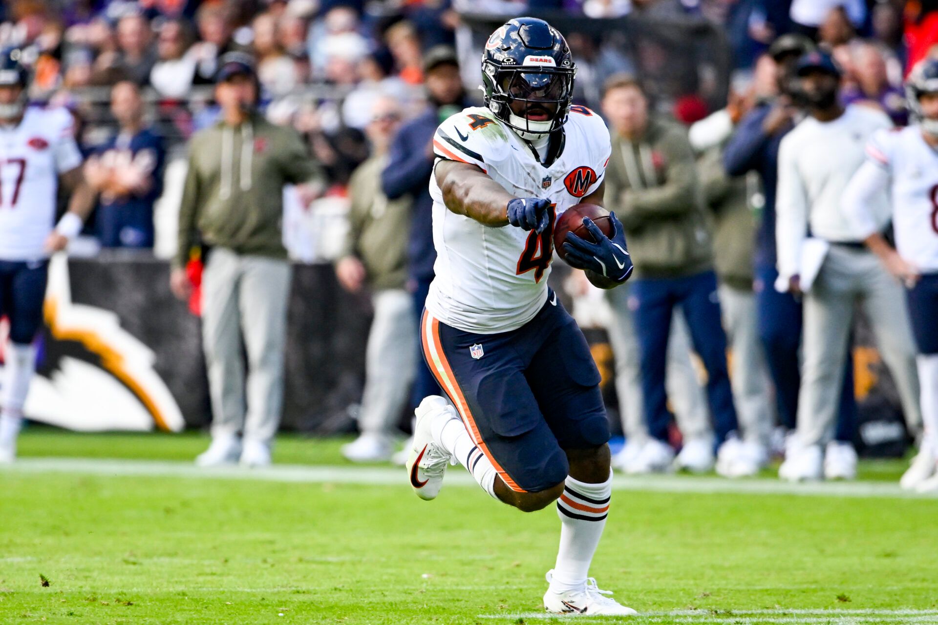 Chicago Bears running back D'Andre Swift (4) rushes during the game against the Baltimore Ravens at M&T Bank Stadium.