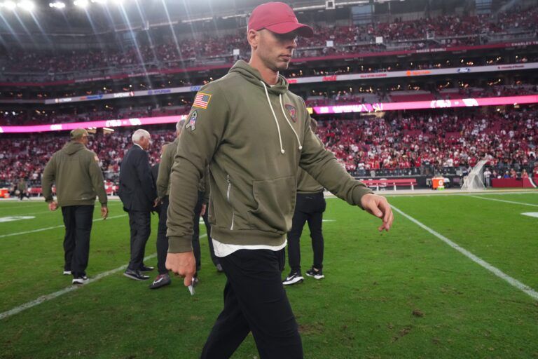 Arizona Cardinals head coach Jonathan Gannon walks off the field after their 41-22 loss to the San Francisco 49ers at State Farm Stadium in Glendale on Nov. 16, 2025.