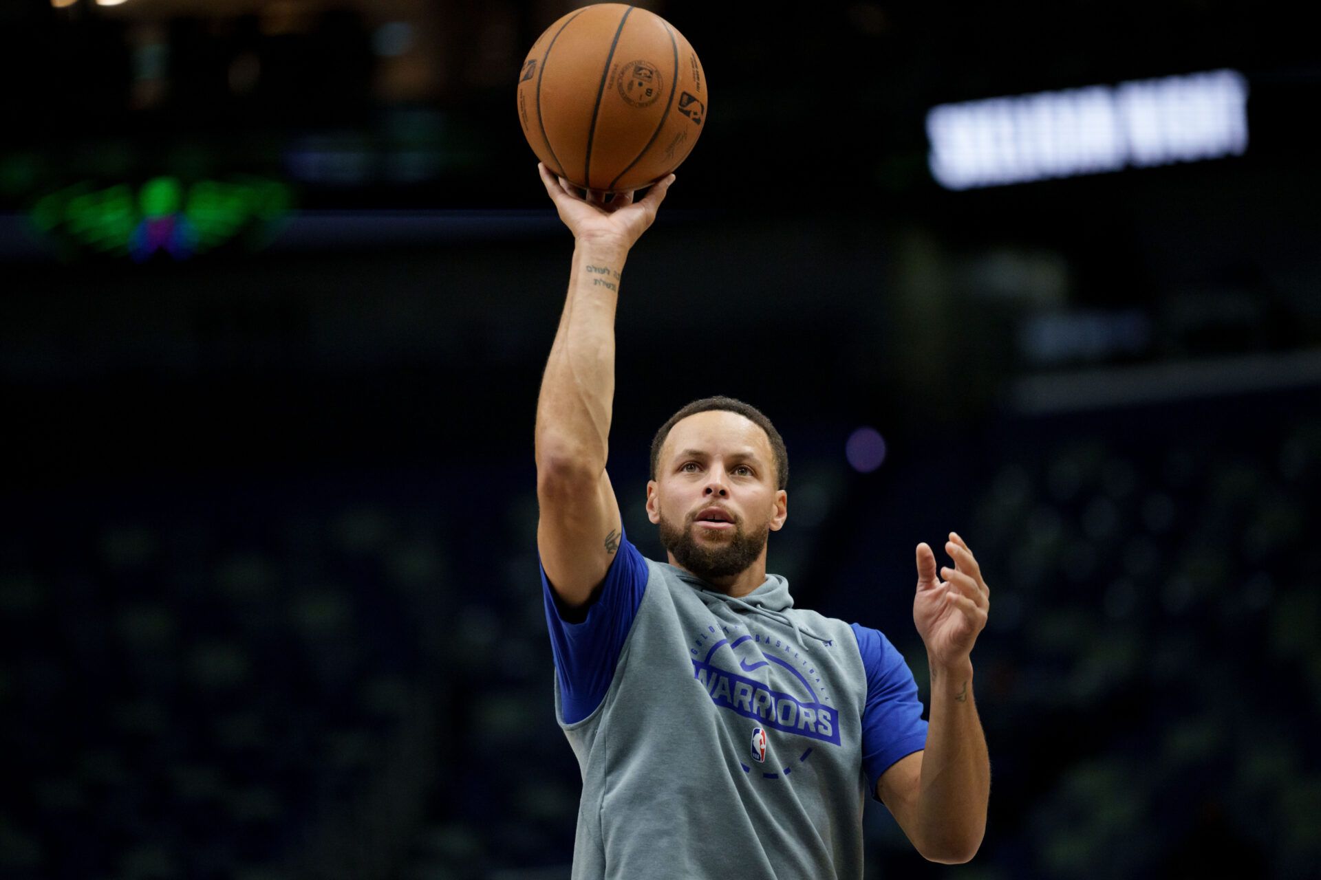 Warriors Star Stephen Curry Spotted Wearing Another Sneaker Brand Days After Under Armour Split
