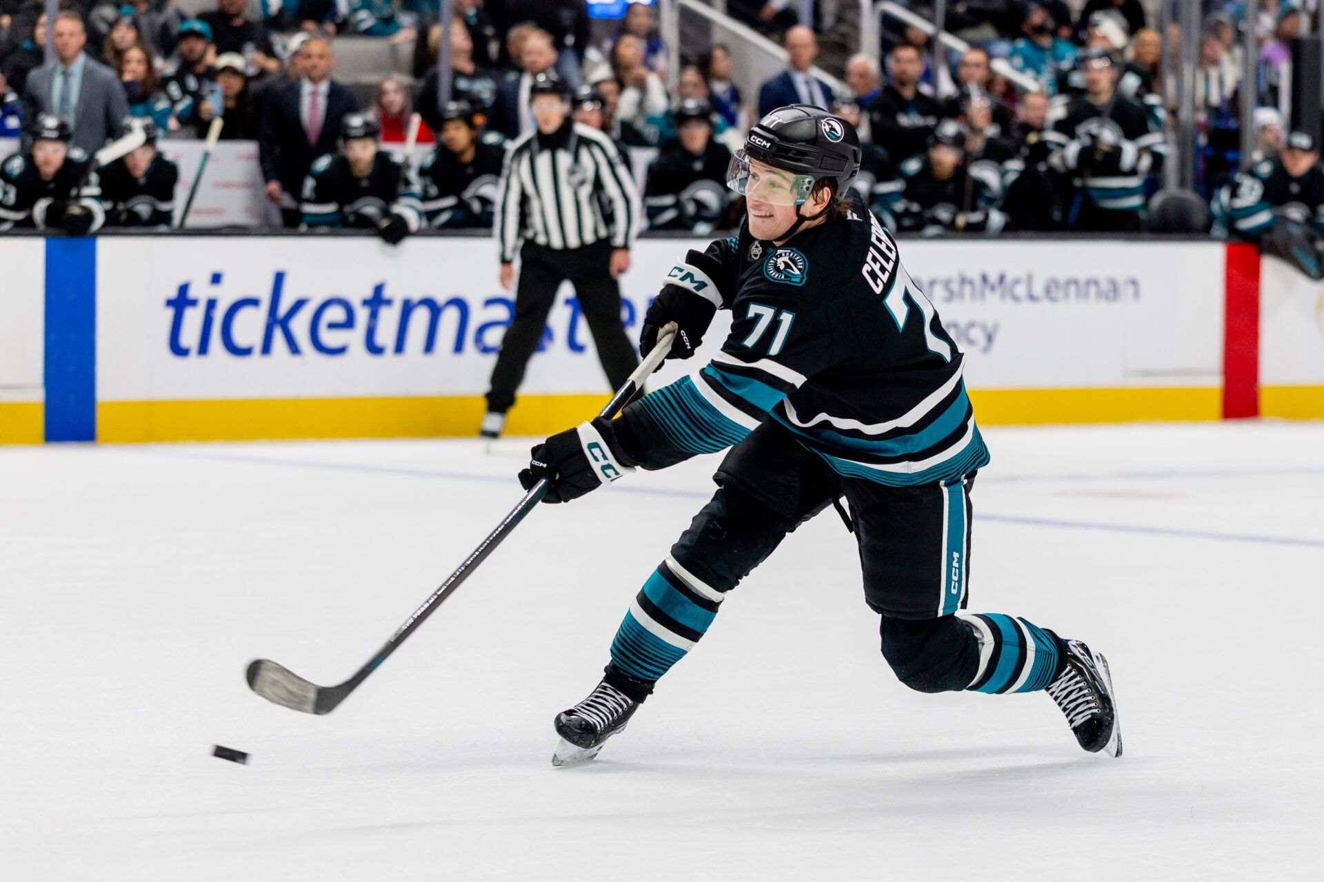 San Jose Sharks center Macklin Celebrini (71) scores a hat trick with the winning goal in overtime against the Utah Mammoth at SAP Center at San Jose.