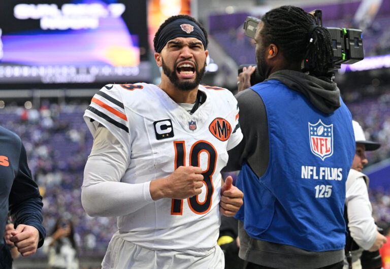 Chicago Bears quarterback Caleb Williams (18) reacts after defeating the Minnesota Vikings at U.S. Bank Stadium.