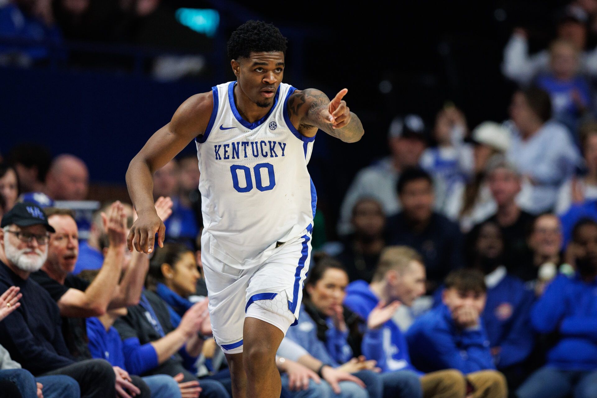 Kentucky Wildcats guard Otega Oweh (00) reacts after making a three point basket during the first half against the Loyola (MD) Greyhounds at Rupp Arena at Central Bank Center.
