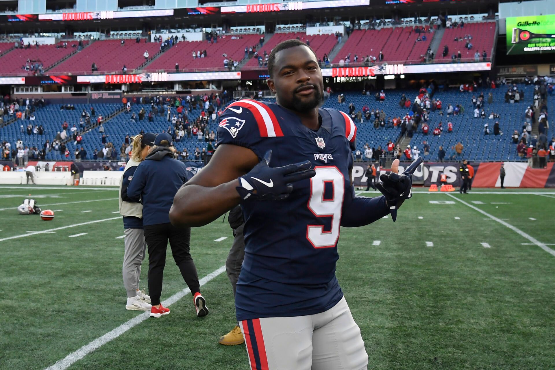 New England Patriots wide receiver Kayshon Boutte (9) reacts to the win against the Cleveland Browns at Gillette Stadium.