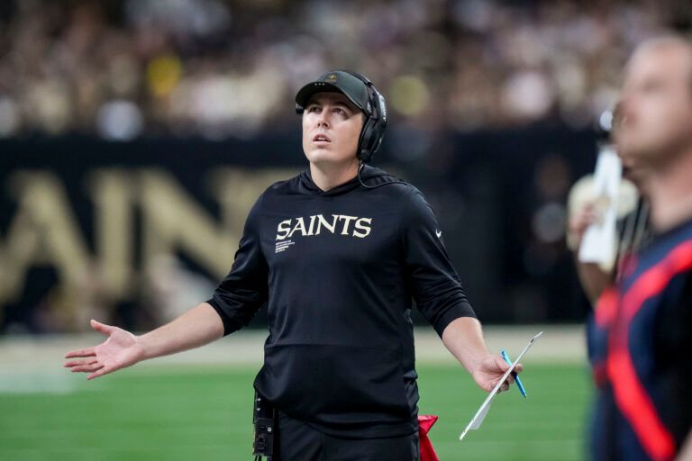 New Orleans Saints coach Kellen Moore reacts during the second quarter at Caesars Superdome.