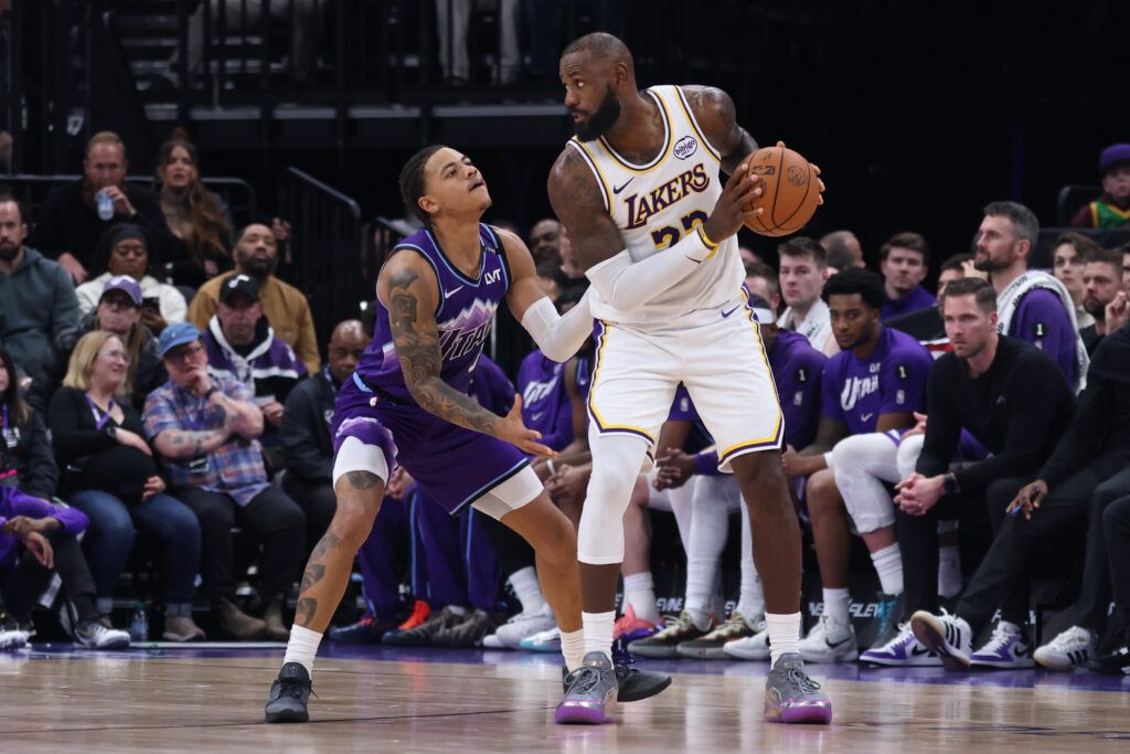NBA Fans Blast LeBron James After Lakers Star Nearly Costs L.A.’s Win vs. Jazz