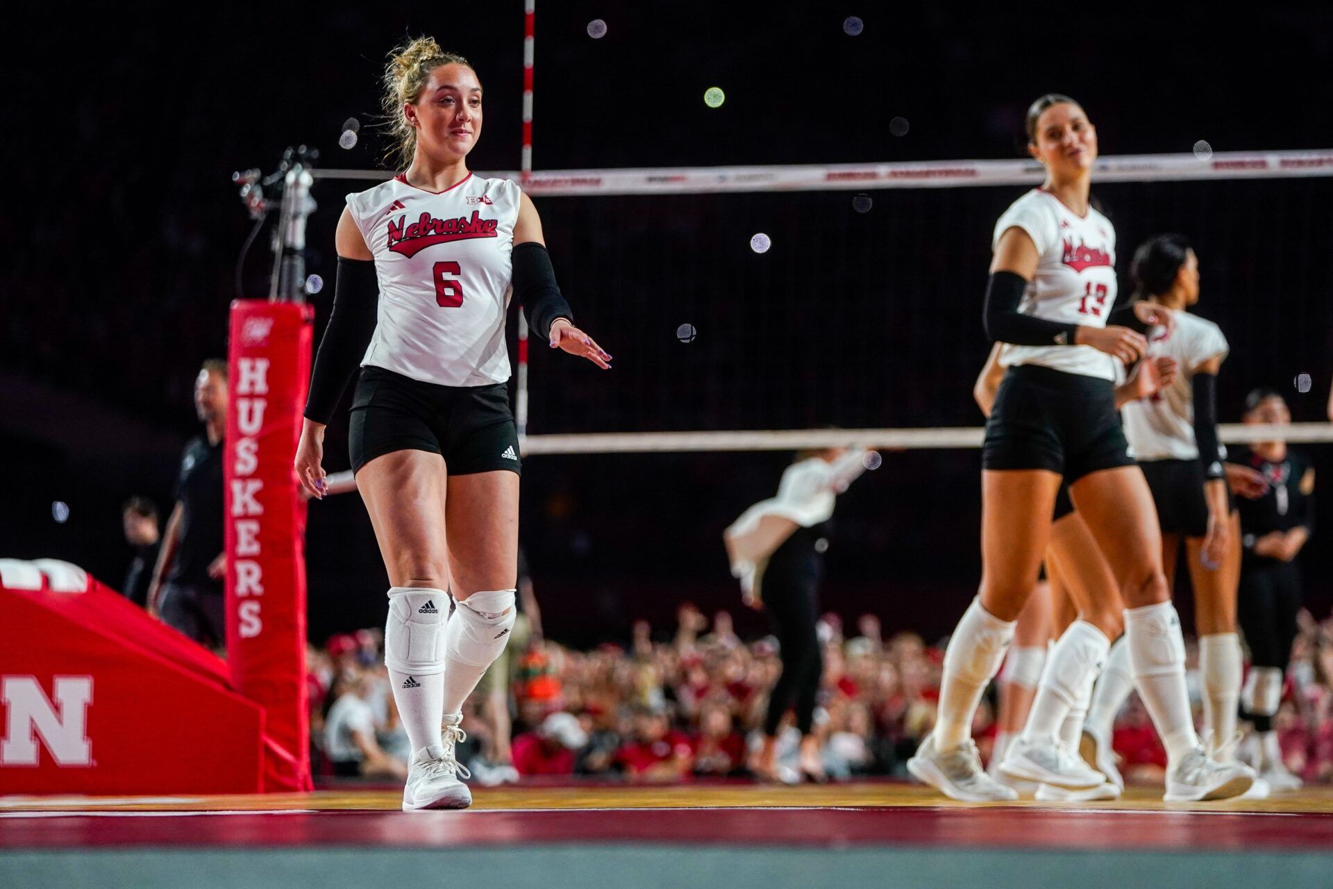 Nebraska Cornhuskers defensive specialist Laney Choboy (6) during the third set against the Omaha Mavericks at Memorial Stadium.