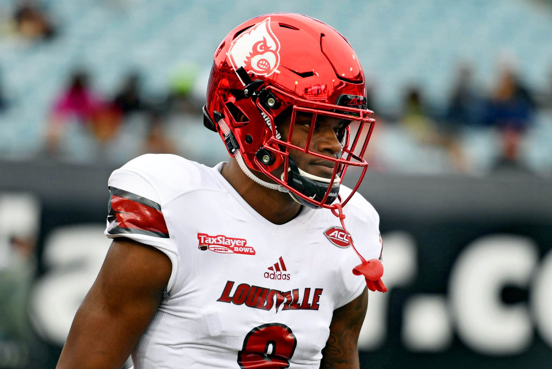 Louisville Cardinals quarterback Lamar Jackson (8) before the start of the game against the Mississippi State Bulldogs in the 2017 TaxSlayer Bowl at EverBank Field.