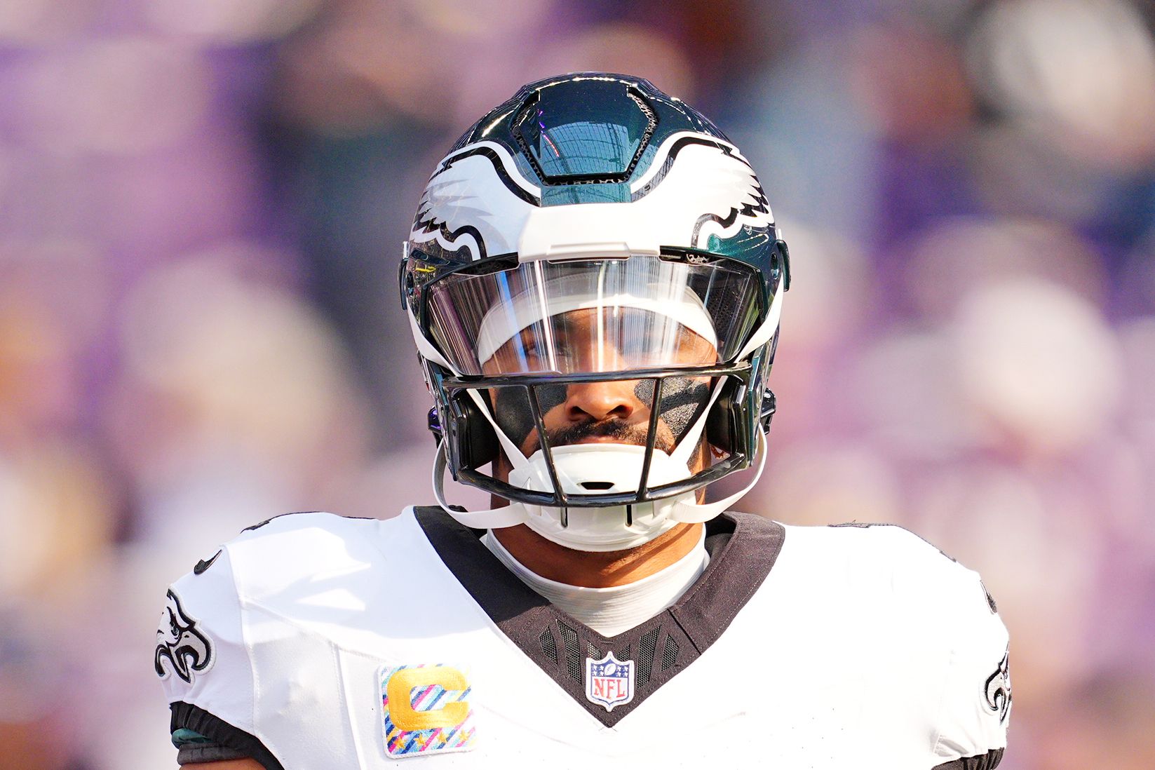 Philadelphia Eagles quarterback Jalen Hurts (1) warms up before the game against the Minnesota Vikings at U.S. Bank Stadium.