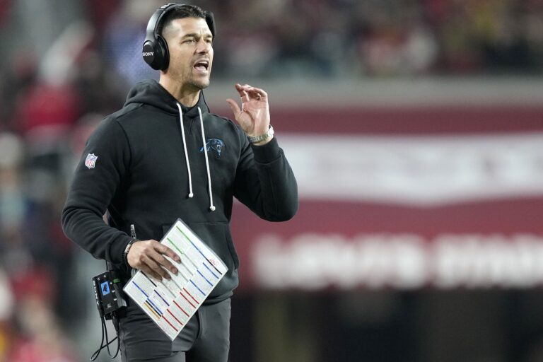 Carolina Panthers head coach Dave Canales during the first half at Levi's Stadium.