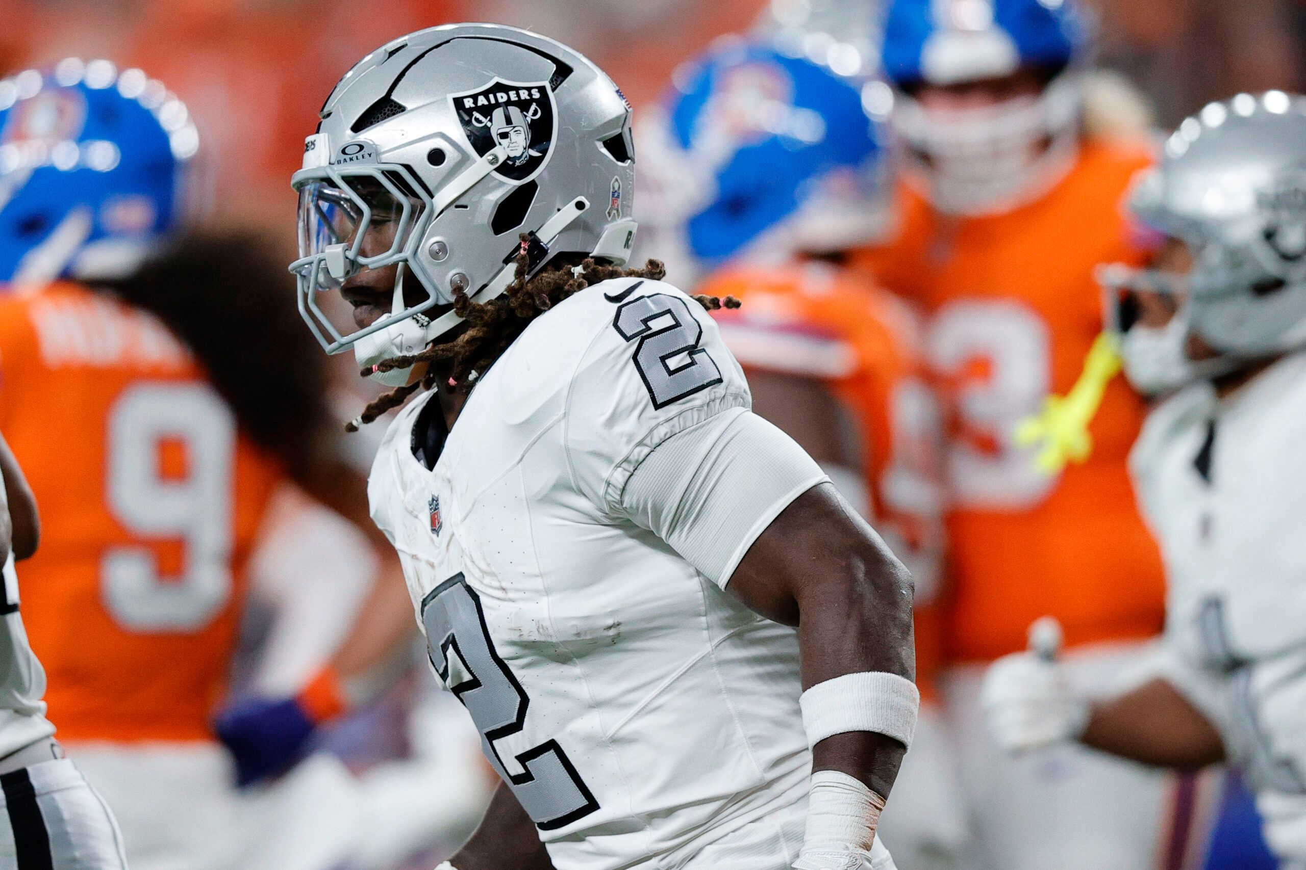 Las Vegas Raiders running back Ashton Jeanty (2) during the first half at Empower Field at Mile High.