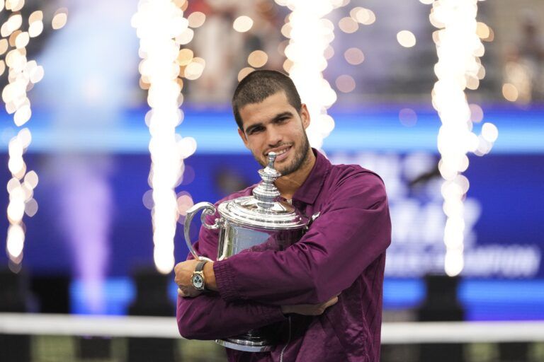 Carlos Alcaraz (ESP) hugs the trophy after defeating Jannik Sinner (ITA) (not pictured) in the final of mens singles at Billie Jean King National Tennis Center.