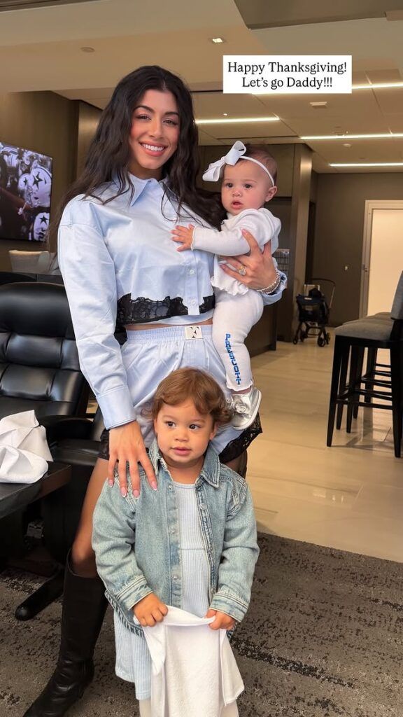 Sarah Jane Ramos with her daughters Margaret Jane Rose and Aurora Rayne Prescott