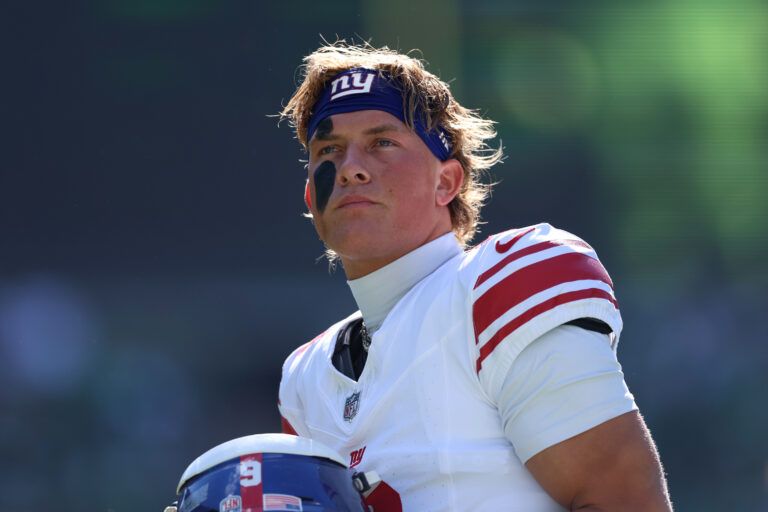 New York Giants quarterback Jaxson Dart (6) looks on before the game against the Philadelphia Eagles at Lincoln Financial Field.