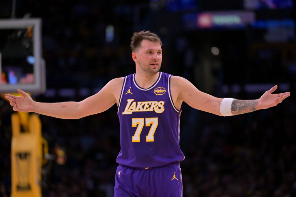 Luka Dončić Gushes Over $16.2 Million Teammate After Lakers’ 7th Straight Win